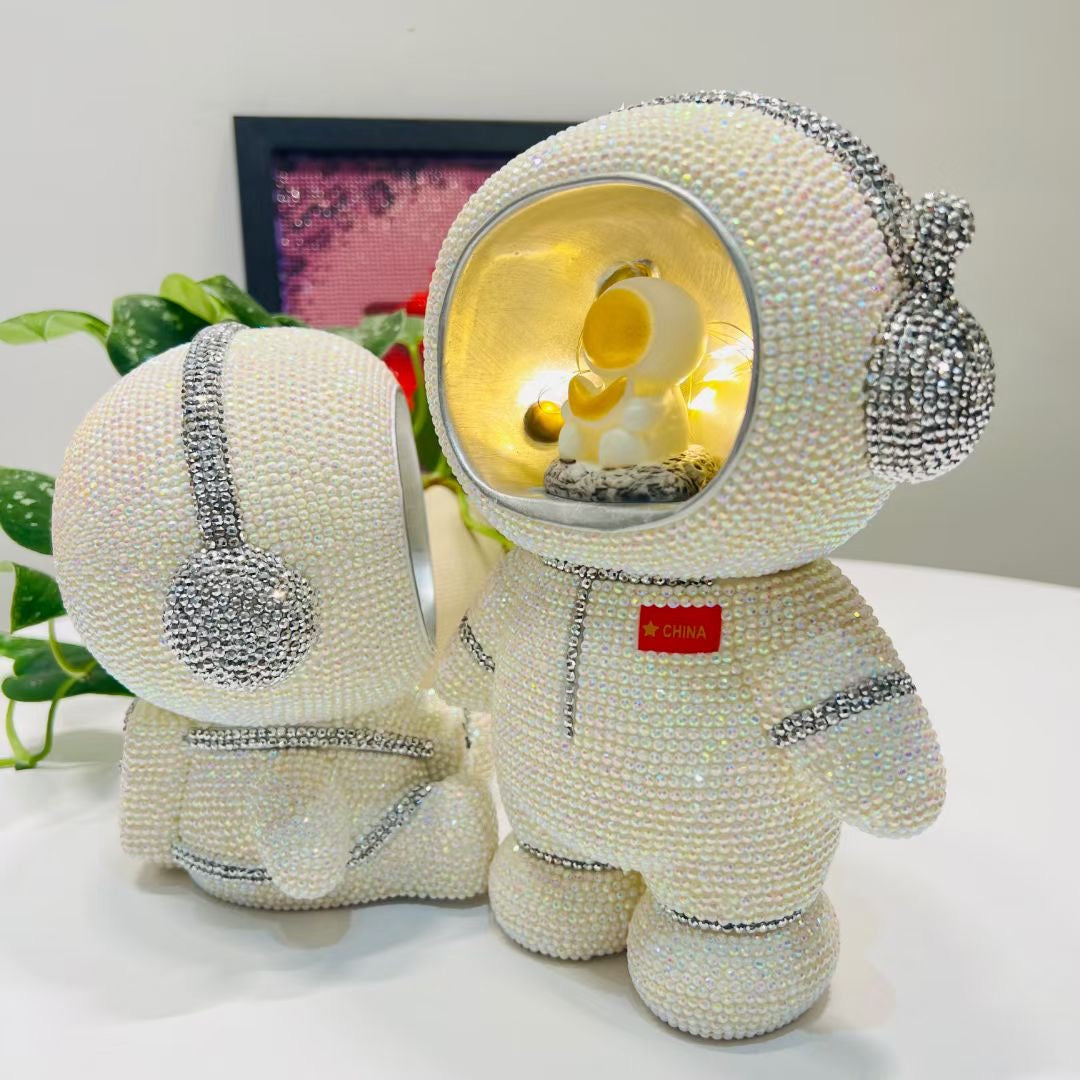 DIY Diomond Astronauts piggy bank with night lamp