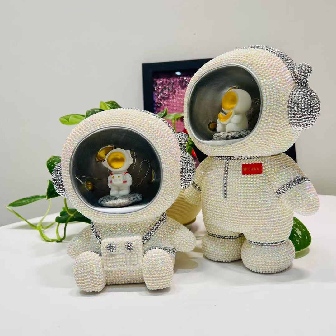 DIY Diomond Astronauts piggy bank with night lamp