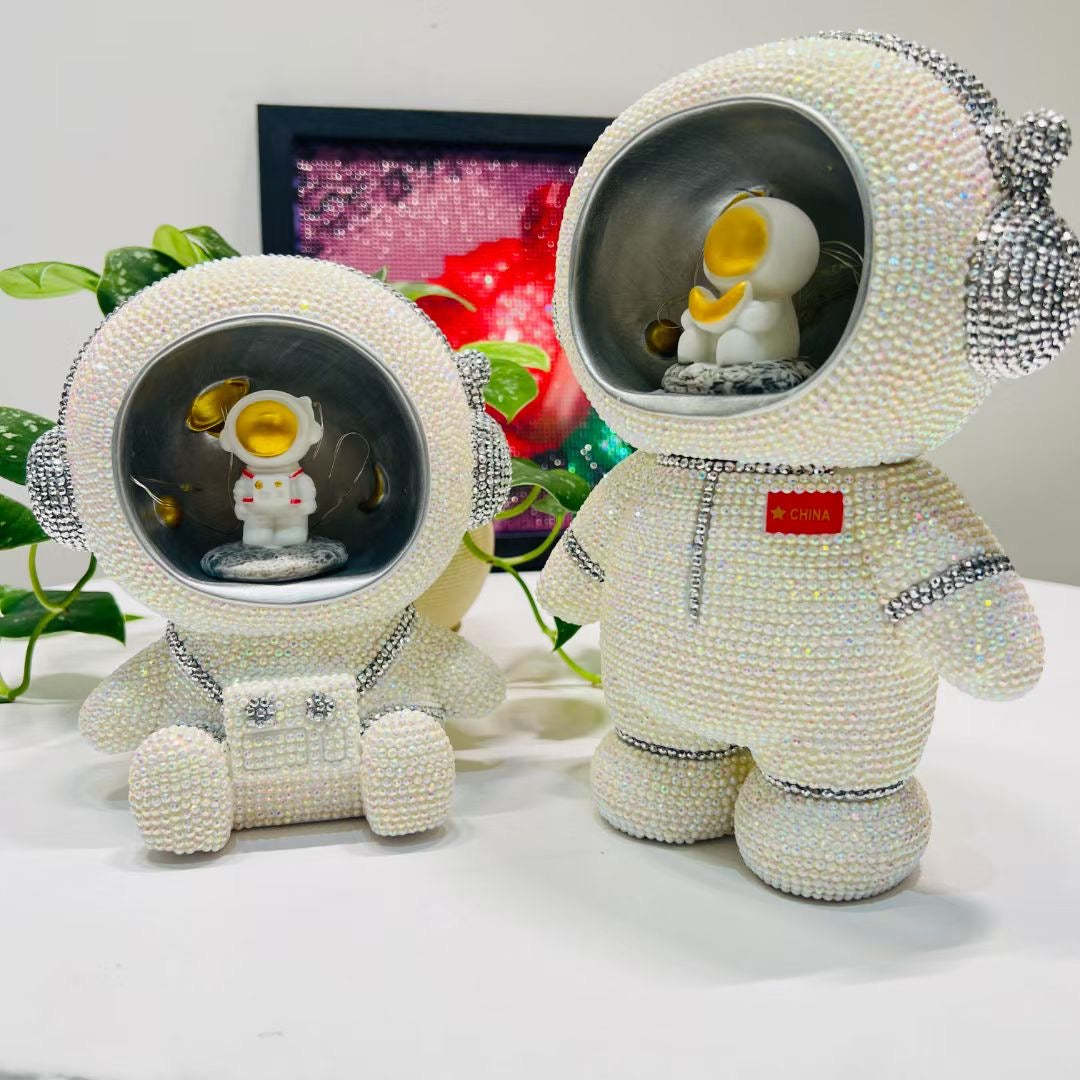 DIY Diomond Astronauts piggy bank with night lamp